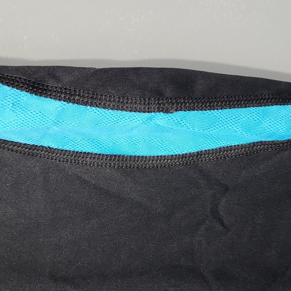 NWOT Fila Sport Black Blue Leopard Print Leggings small - Picture 2 of 6